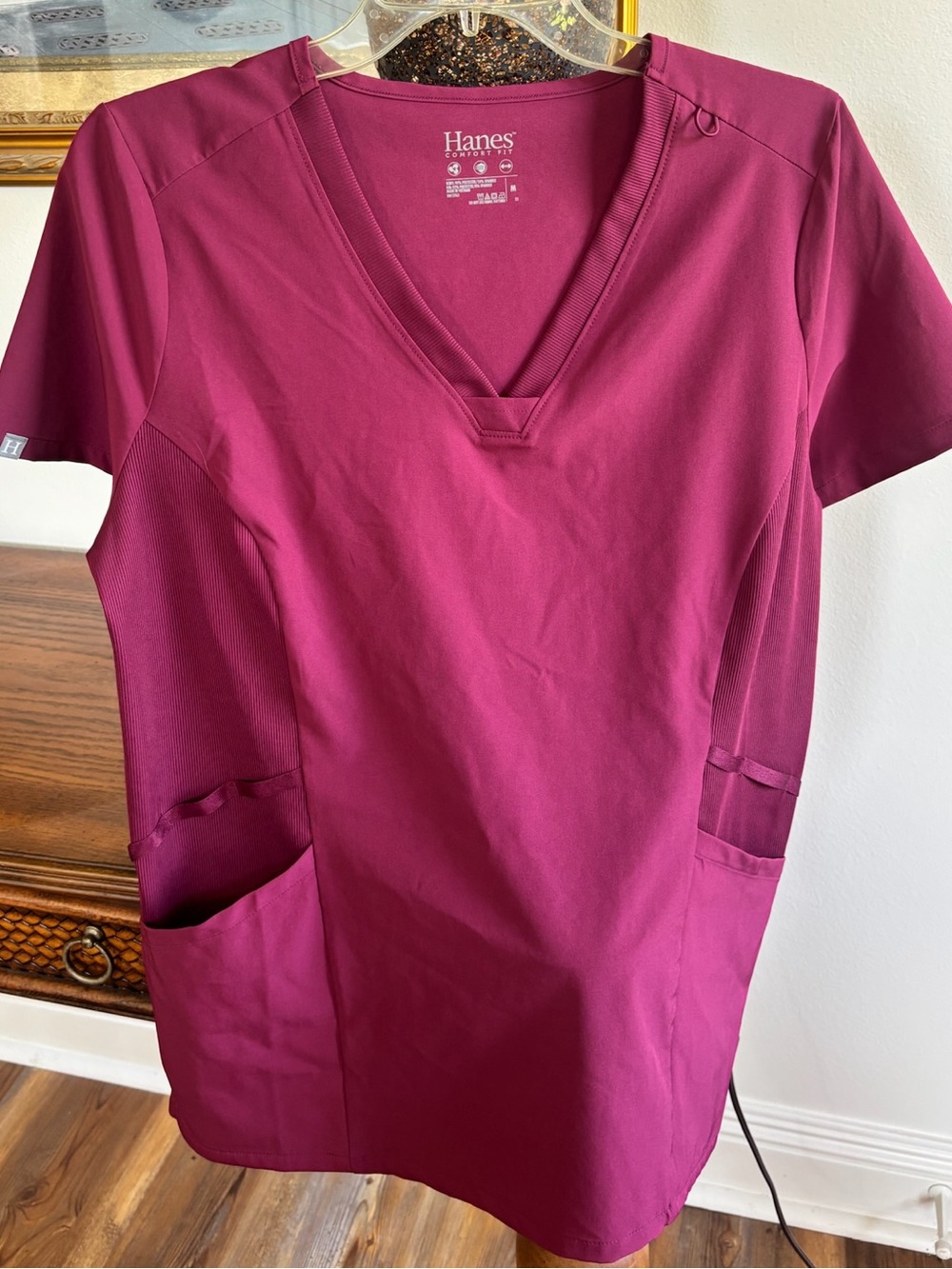 Hanes Women's Short Sleeve V-Neck Scrub Top in Pink/Magenta